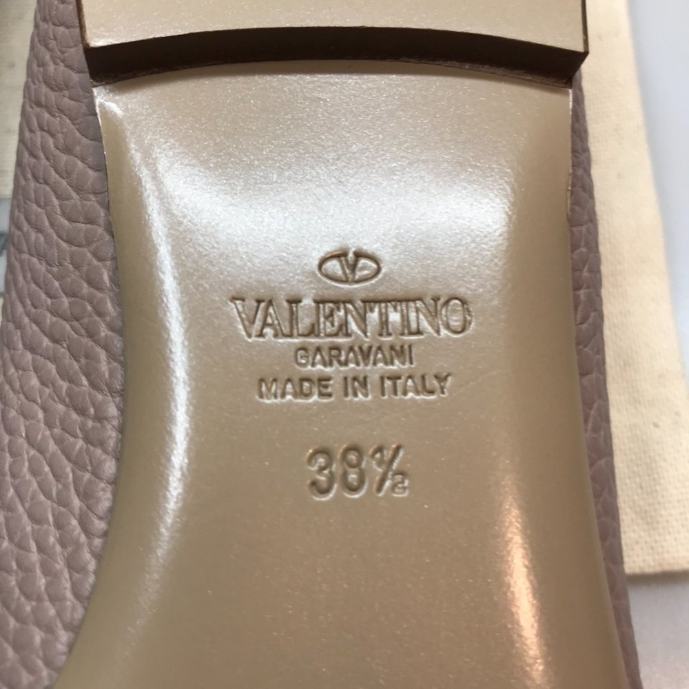 NIB Authentic Valentino Garavani Rockstud Ankle Strap Pebbled Leather Flat - Picture 7 of 7